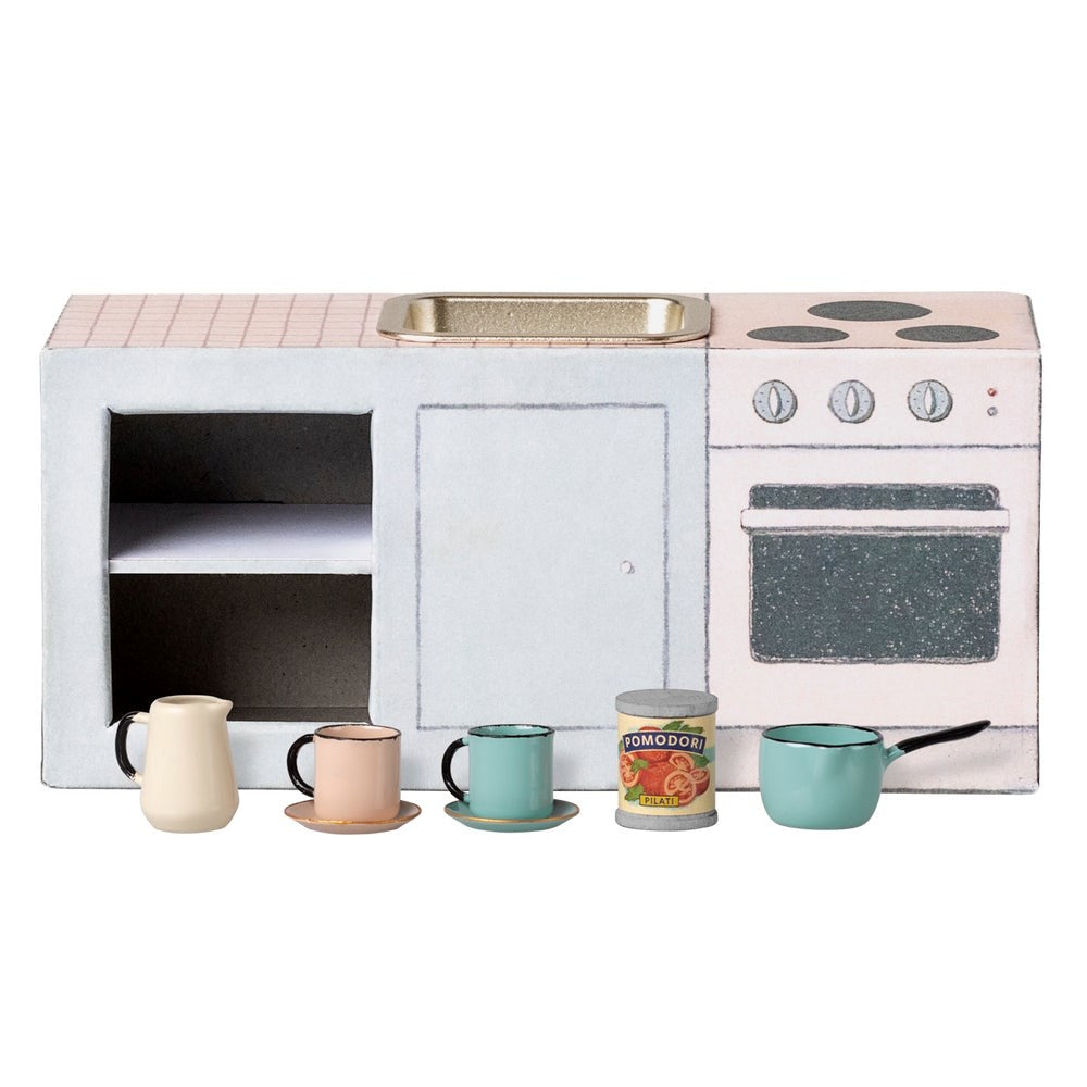 Maileg - Kitchen Counter Mouse