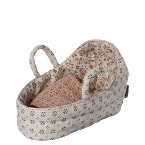 Maileg - Carry Cot Baby Mouse