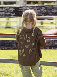 Valencia - Nature's Treasure Hunt Tee