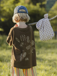 Valencia - Nature's Treasure Hunt Tee